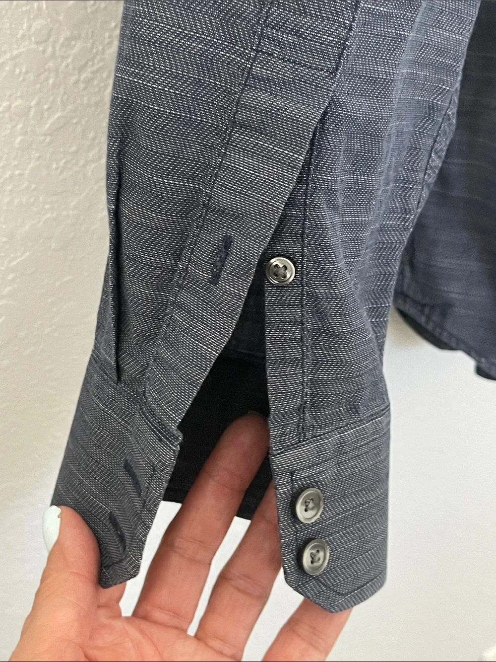 Banana Republic Men’s L Tailored Slim Fit Blue Gray Textured Button Down Shirt